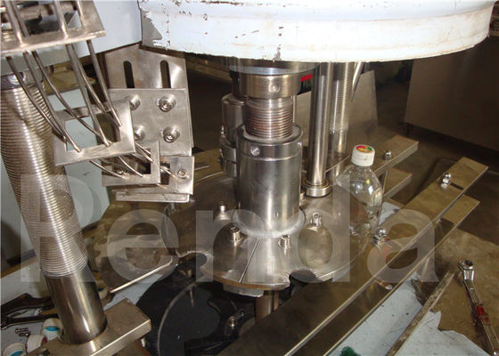 Water Bottle Filling Machine for Glass Bottle / Plastic Bottle 20000BPH Capacity