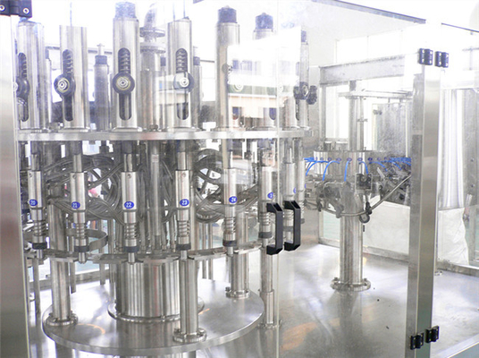 Volledig Automatische Vloeibare Flessensap het Vullen Machine voor de Machines van de het Bierwijn van het Sapwater
